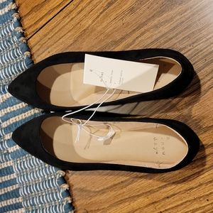 NWT A New Day flats